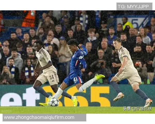 切尔西母公司签约布基纳法索16岁新星将前往斯特拉斯堡锻炼提升 切尔西母公司签约布基纳法索16岁新星将前往斯特拉斯堡锻炼提升