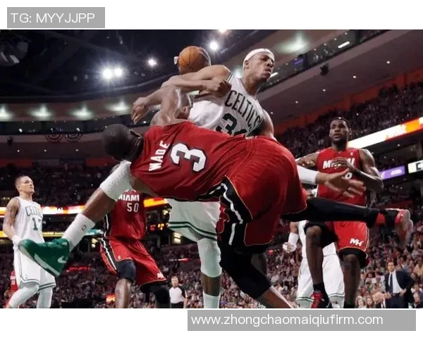 皮尔斯称若帕金斯未伤害能与奥尼尔正面抗衡或助球队夺两冠 皮尔斯称若帕金斯未伤害能与奥尼尔正面抗衡或助球队夺两冠