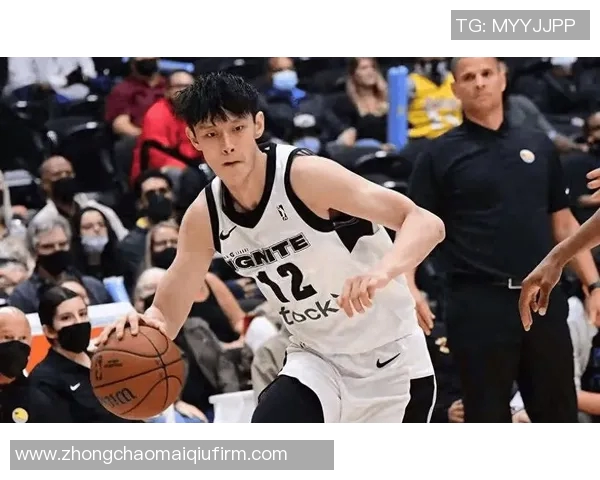 媒体人直言篮网签小曾只为中国赛盈利赛后立刻裁人令人失望 媒体人直言篮网签小曾只为中国赛盈利赛后立刻裁人令人失望