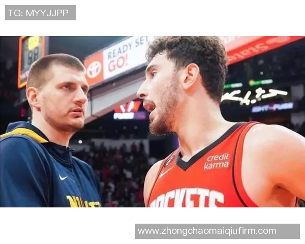 亚当斯解析双塔阵容策略强调防守节奏与进攻对位优势的重要性