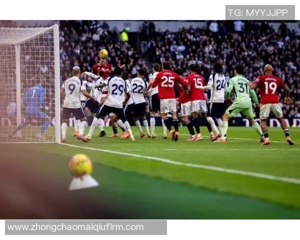 曼联球迷五连胜才理发拉门斯期待再赢两场继续庆祝