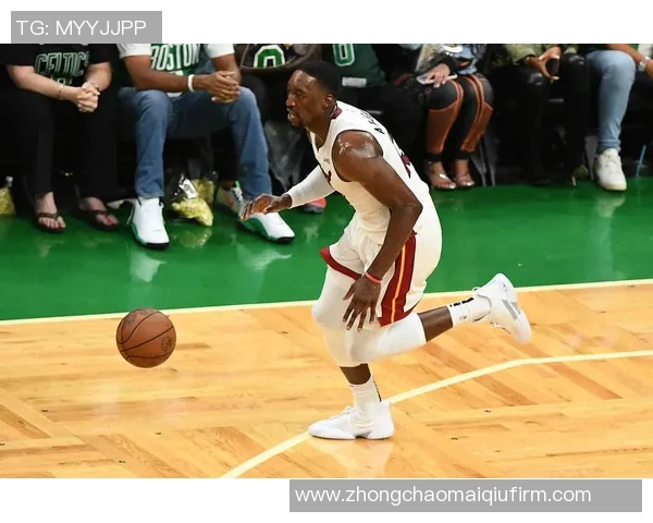 阿德巴约强调防守的重要性称其为球队立足之本进攻虽重要但防守始终是核心