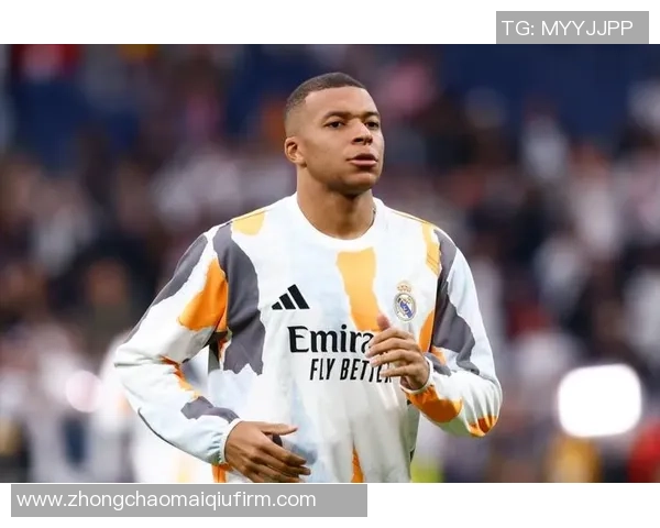 姆巴佩庆祝27岁生日感恩球迷祝福温暖心灵的特别时刻 姆巴佩庆祝27岁生日感恩球迷祝福温暖心灵的特别时刻